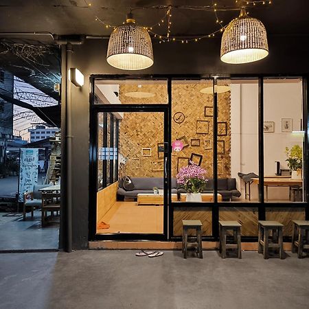 Youyen Hostel กรุงเทพมหานคร ภายนอก รูปภาพ