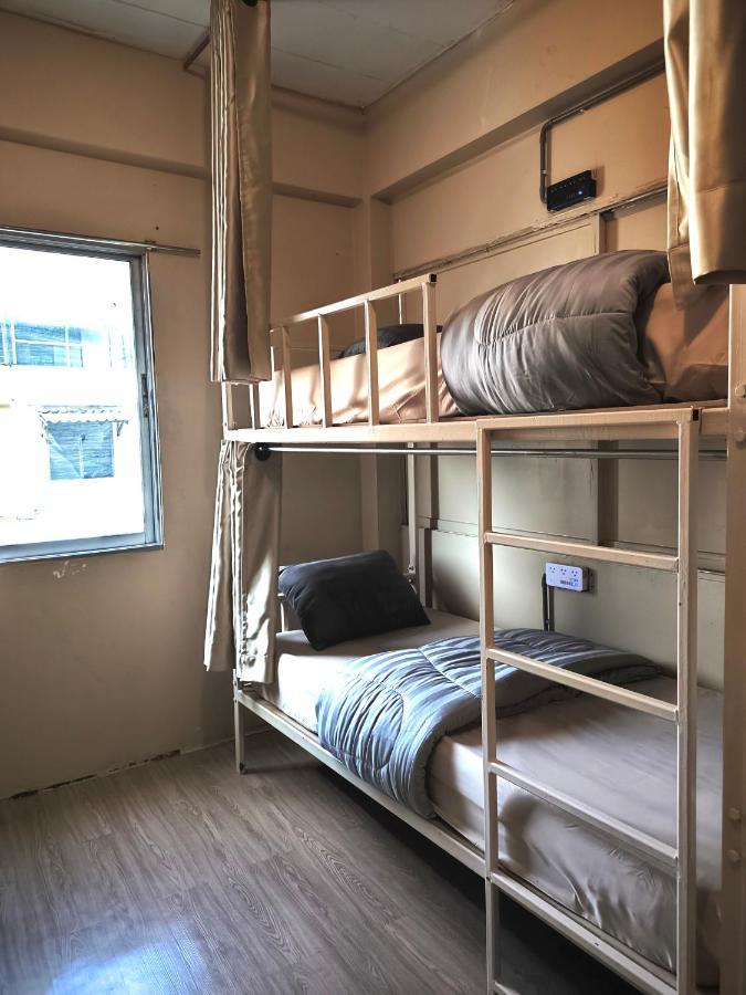 Youyen Hostel กรุงเทพมหานคร ภายนอก รูปภาพ