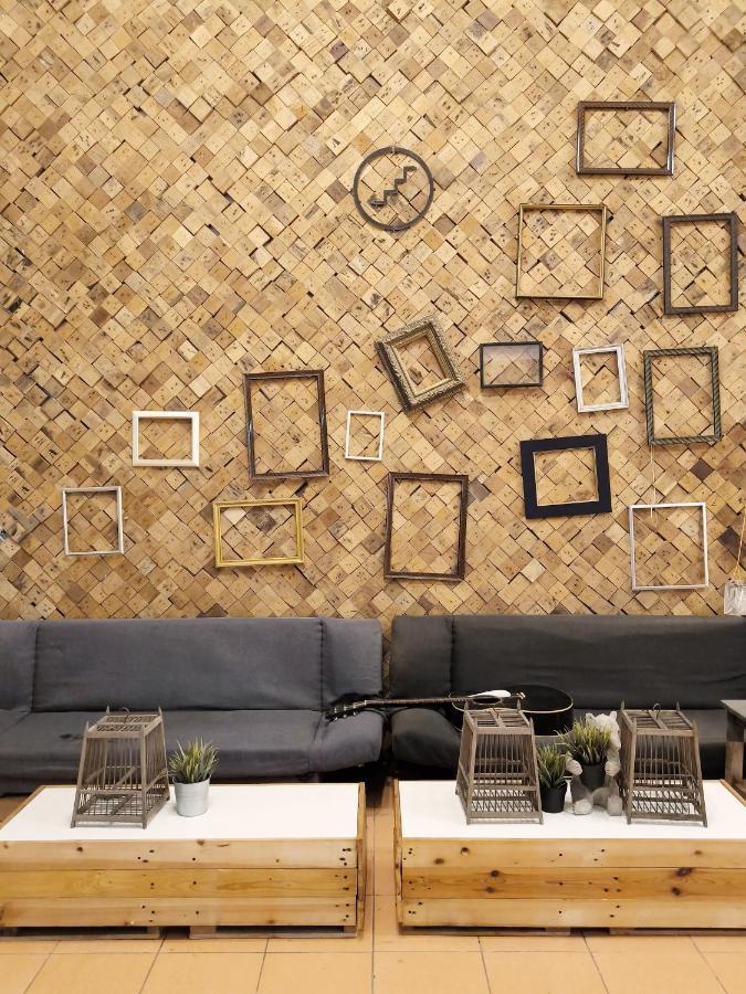 Youyen Hostel กรุงเทพมหานคร ภายนอก รูปภาพ